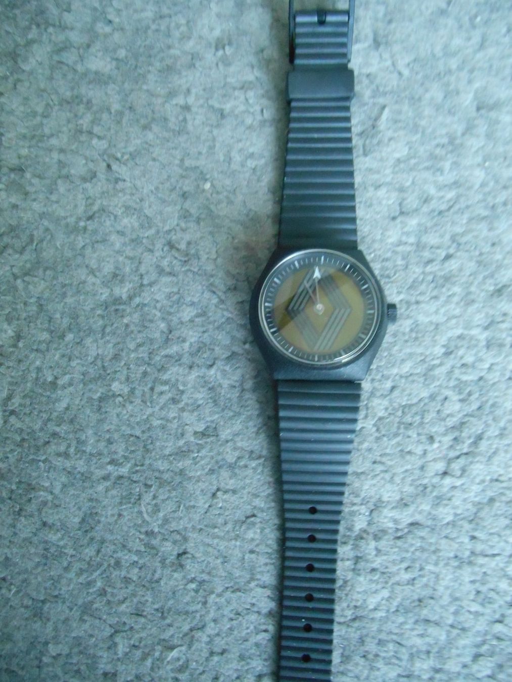 Orologi: Armbanduhr mit dem "Renault"-Logo, neu – Nuovo (secondo la descrizione) da Möhlin venduto da bekapame 2