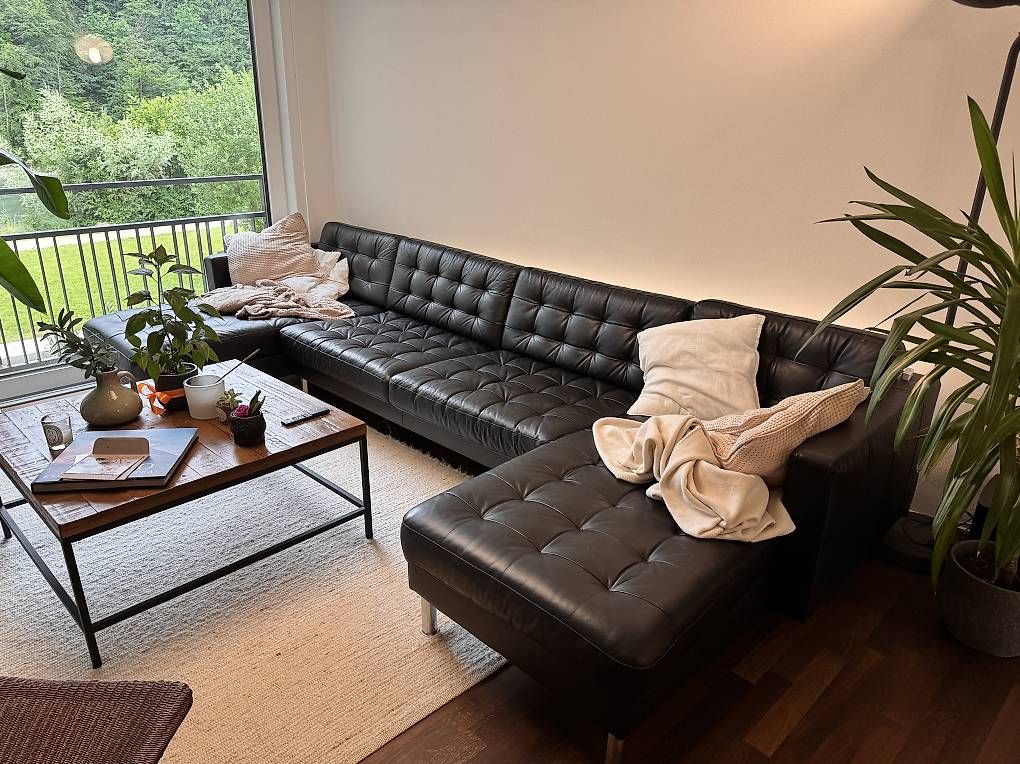 Divani: Ikea Landskrona Ledersofa schwarz – Usato da Worblaufen venduto da jmr1010 1