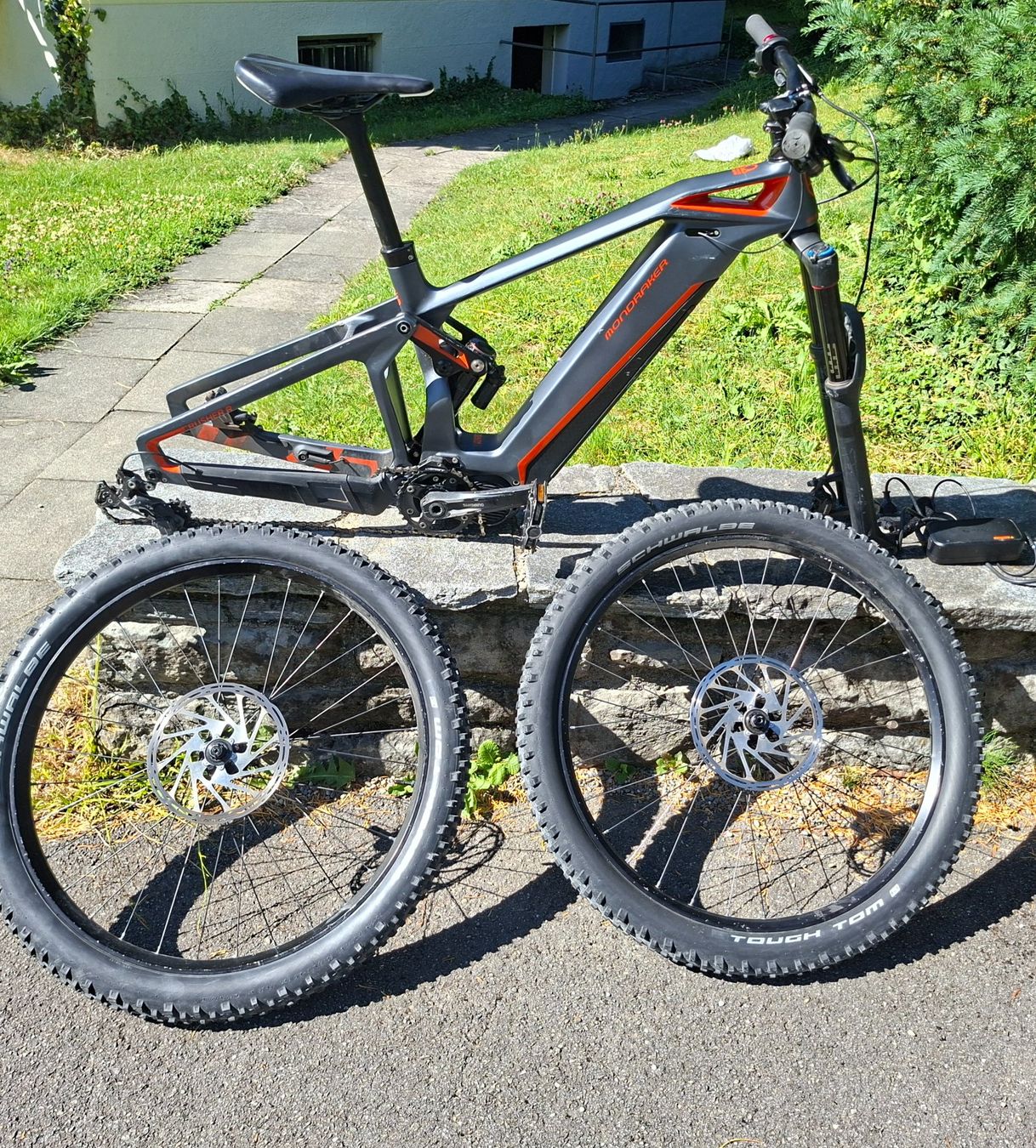 Mondraker Biciclette: Mondraker e-Crusher Carbon R+ E-MTB Gr. M | Shimano E8000 | – Usato da Adliswil venduto da JulienCycling