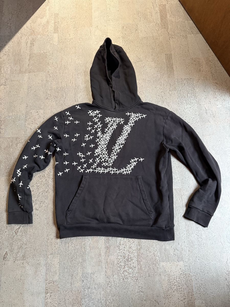 Louis Vuitton Maglioni & Felpe: Louis Vuitton Planes Hoodie – Usato da Genève venduto da luc_5q8p