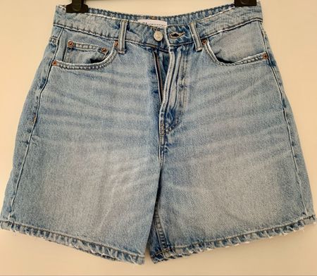 ZARA  Jeans shorts, Größe 36!!...