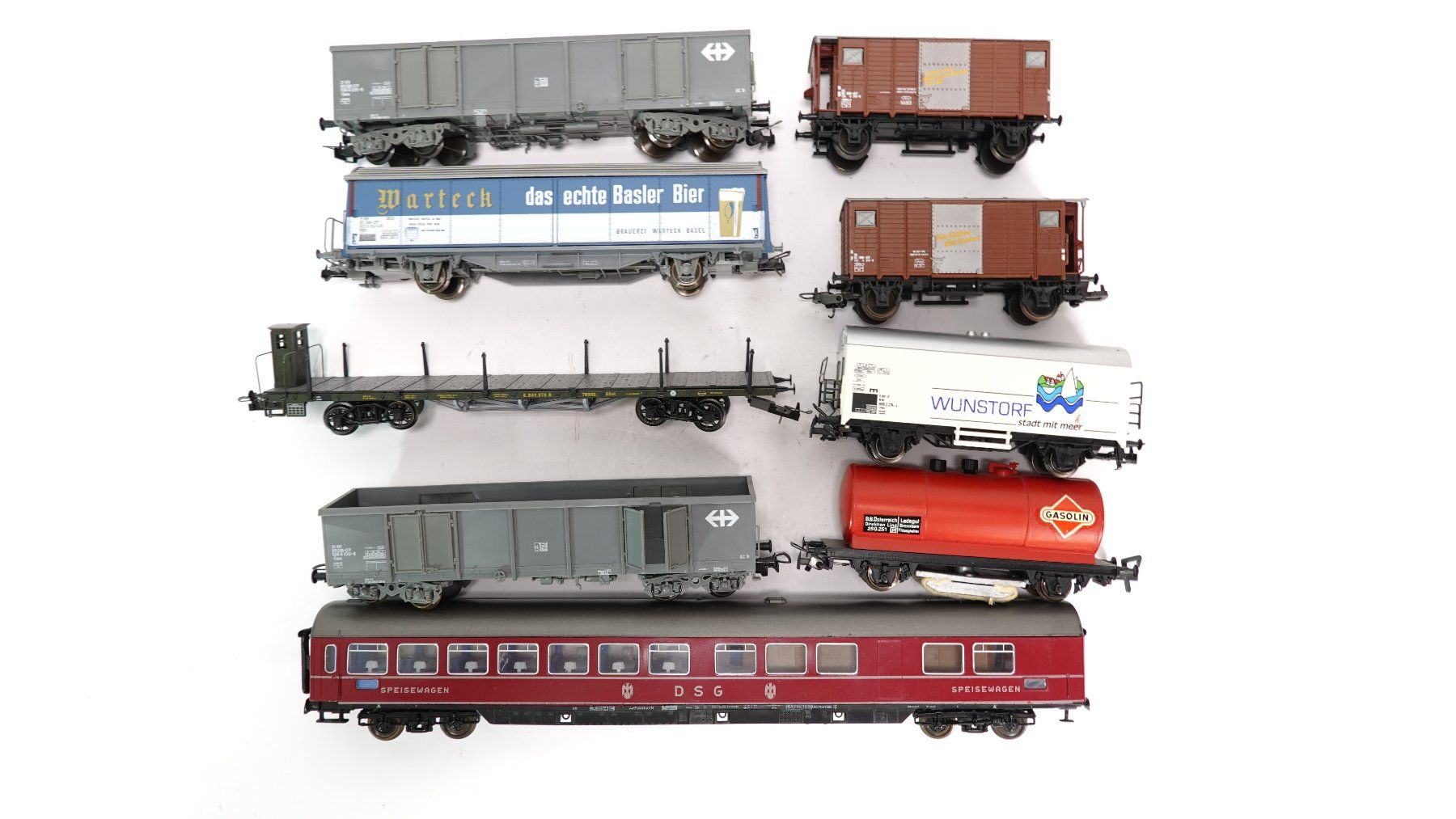 Modelleisenbahnen: e69 neu Wagen div Hersteller zum Spielen oder Basteln – Gebraucht aus Thun von evinka_gmbh 1