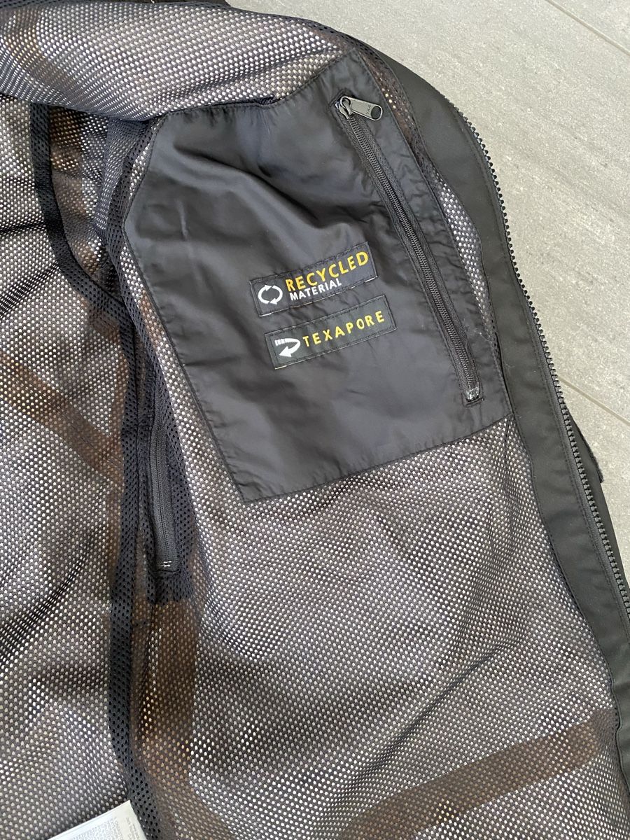 Jack Wolfskin Kleiderpakete: Jack Wolfskin Jacken – Gebraucht aus Arni BE von Labello75 3