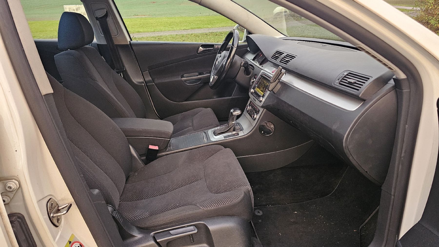 VW Automobili: VW Passat 2.0 TDI Automat – Usato da Wettswil venduto da Imran0 7
