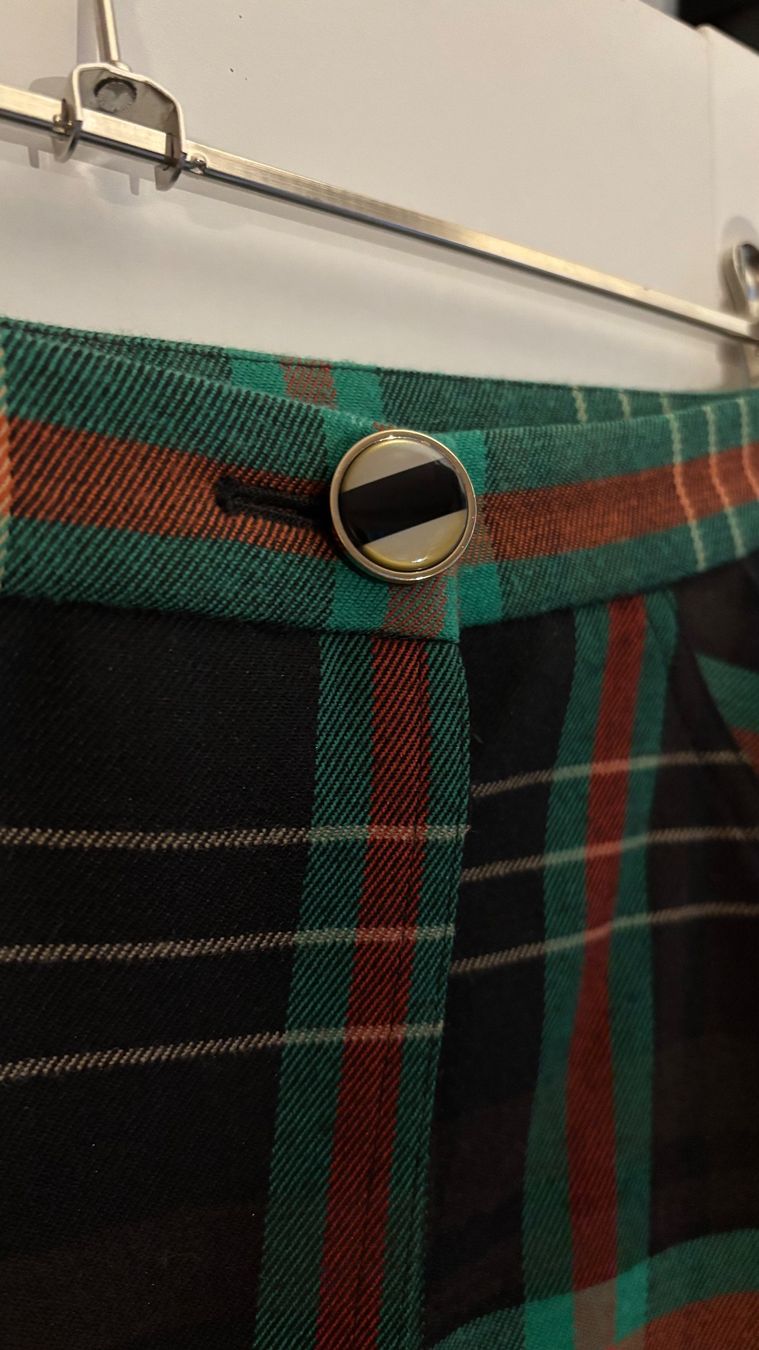 Gucci Gonne: Gucci karierter Midi Rock Gr. XS/S – Nuovo (secondo la descrizione) da Luzern venduto da luzern.secondhand 3