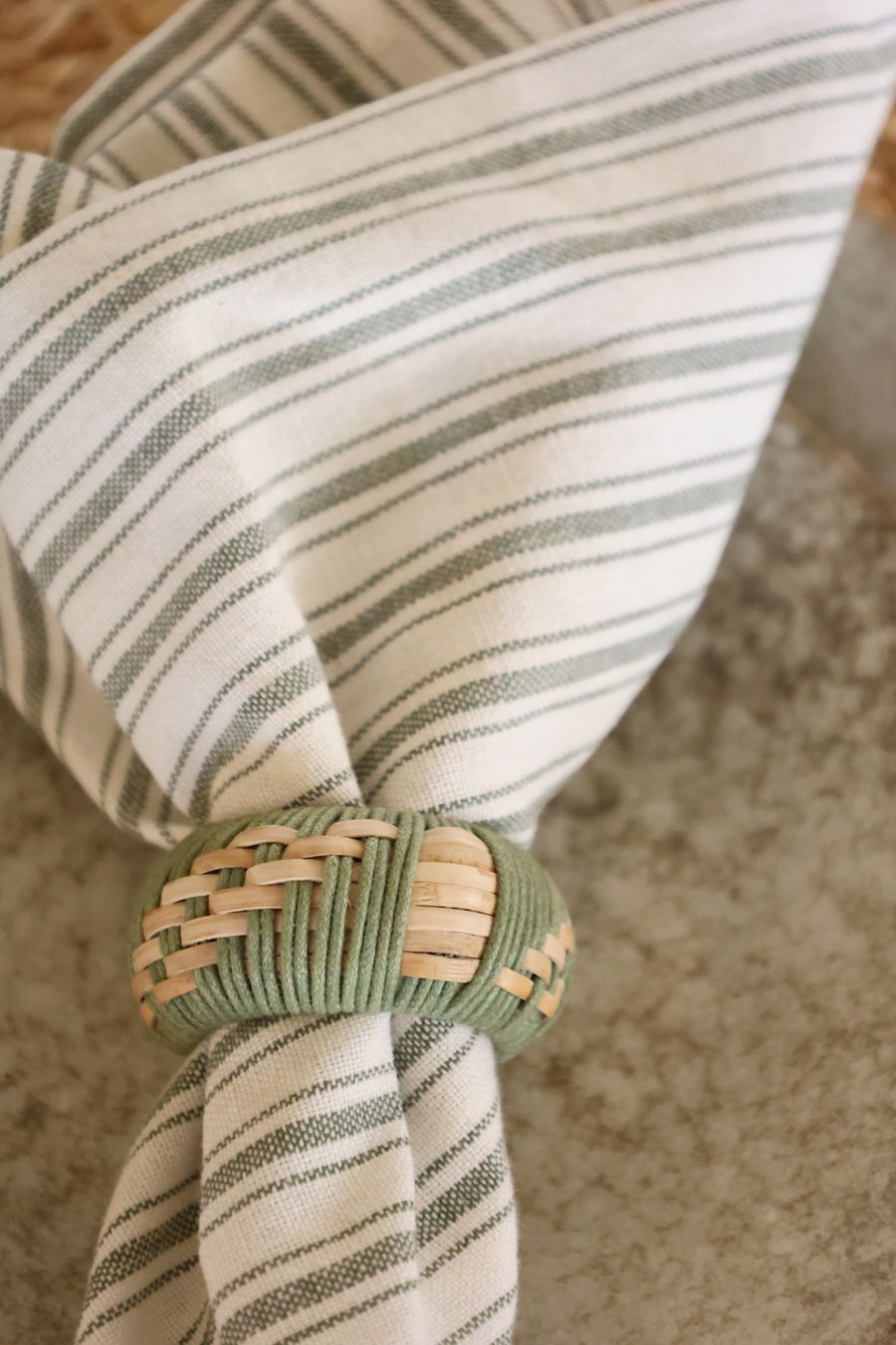 Altro in Decorazioni & Accessori: Serviettenring geflochten, Chic Antique – Nuovo e nell'imballaggio originale da Innertkirchen venduto da Glatthard-Interior 1