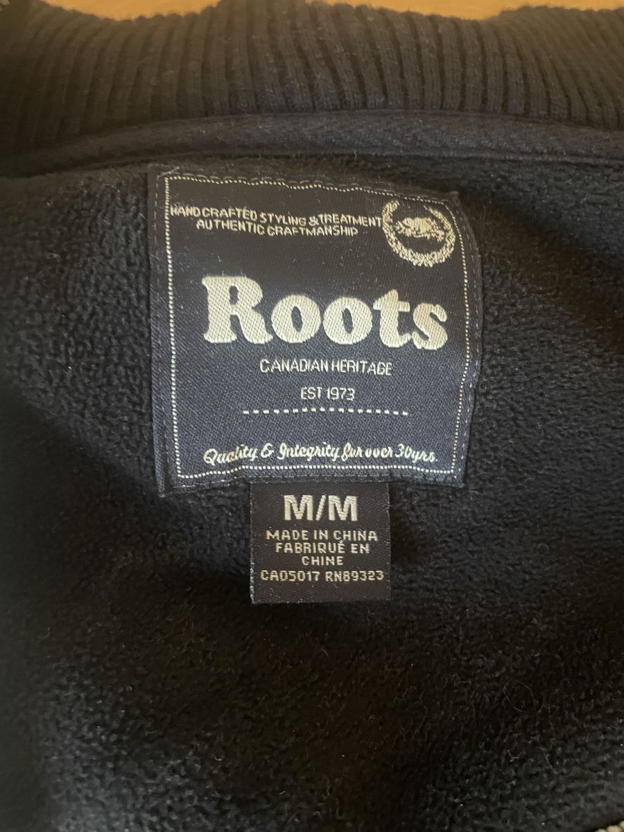 Maglioni & Felpe: Roots Canada Hoodie, Grösse M – Usato da Aarberg venduto da Mama_Lulu 5