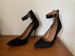 BUFFALO - Riemchen Leder Pumps schwarz