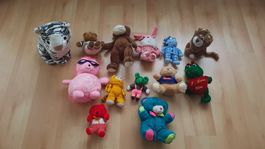 Set mit Kuscheltieren