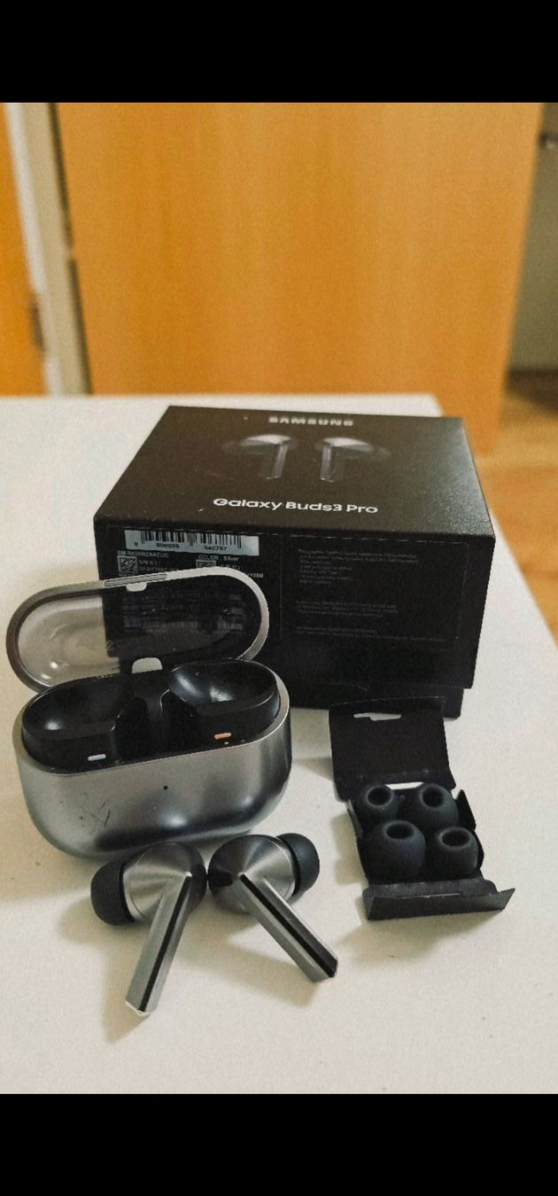 Samsung Kopfhörer: samsung Galaxy Buds3 Pro – Gebraucht aus Bern von cua_y6ww