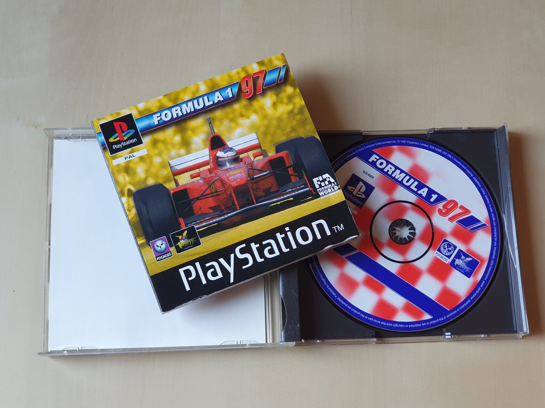 Sony Jeux: Formula 1 97 – D'occasion à Stansstad par collectorsshop 2