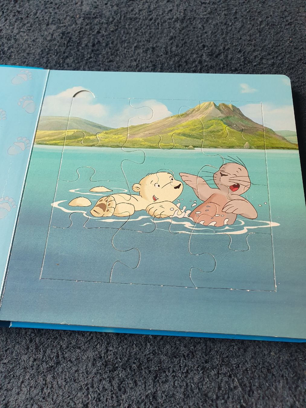 Puzzles: Der kleine Eisbär, Puzzlebuch mit 5 Puzzles à  12 Teile – Gebraucht aus Zürich von cha_bfl5 1