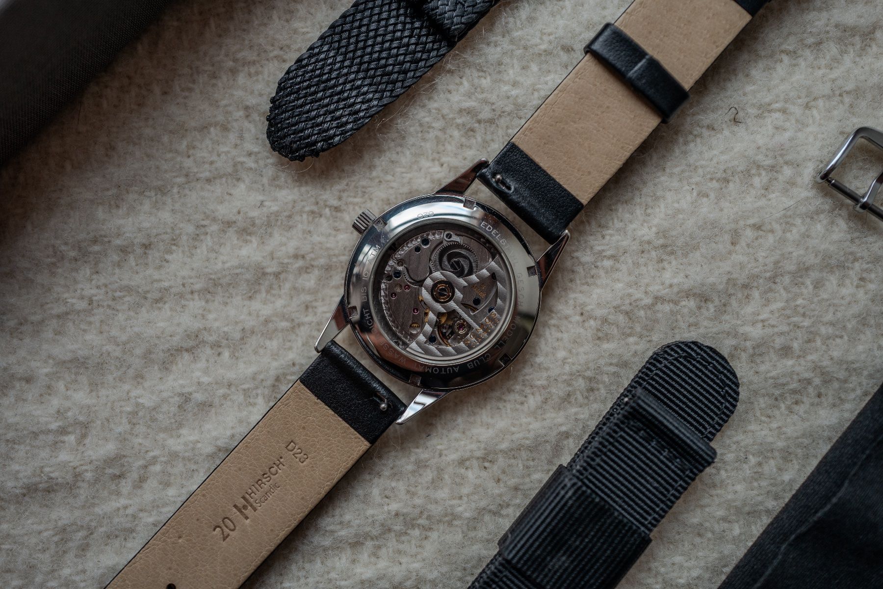 Nomos Orologi: Nomos Club Dunkel Automatic Glasboden – Usato da Celerina venduto da KXZ 2