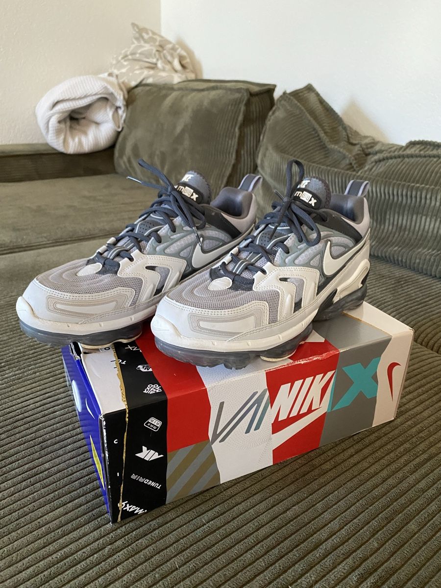Nike Scarpe da uomo: Nike Vapor Max Grösse 45.5 – Nuovo (secondo la descrizione) da Zürich venduto da Simon_Sez 2