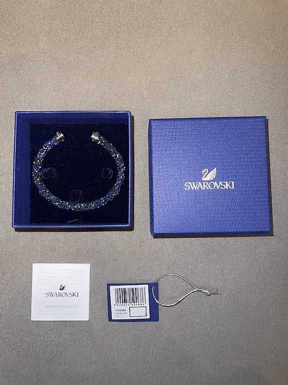 Armbänder & -reifen: Swarovski Armband Crystaldust – Gebraucht aus Wetzikon TG von annisegenreich