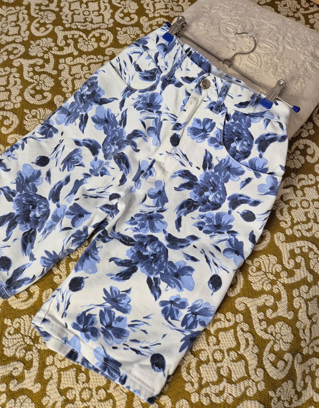 Pantaloni: shorts chazzz by charles – Usato da Leissigen venduto da ali_k9v8 2