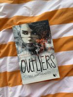 Livre "Outliers" de Kimberly McCreight 🔥