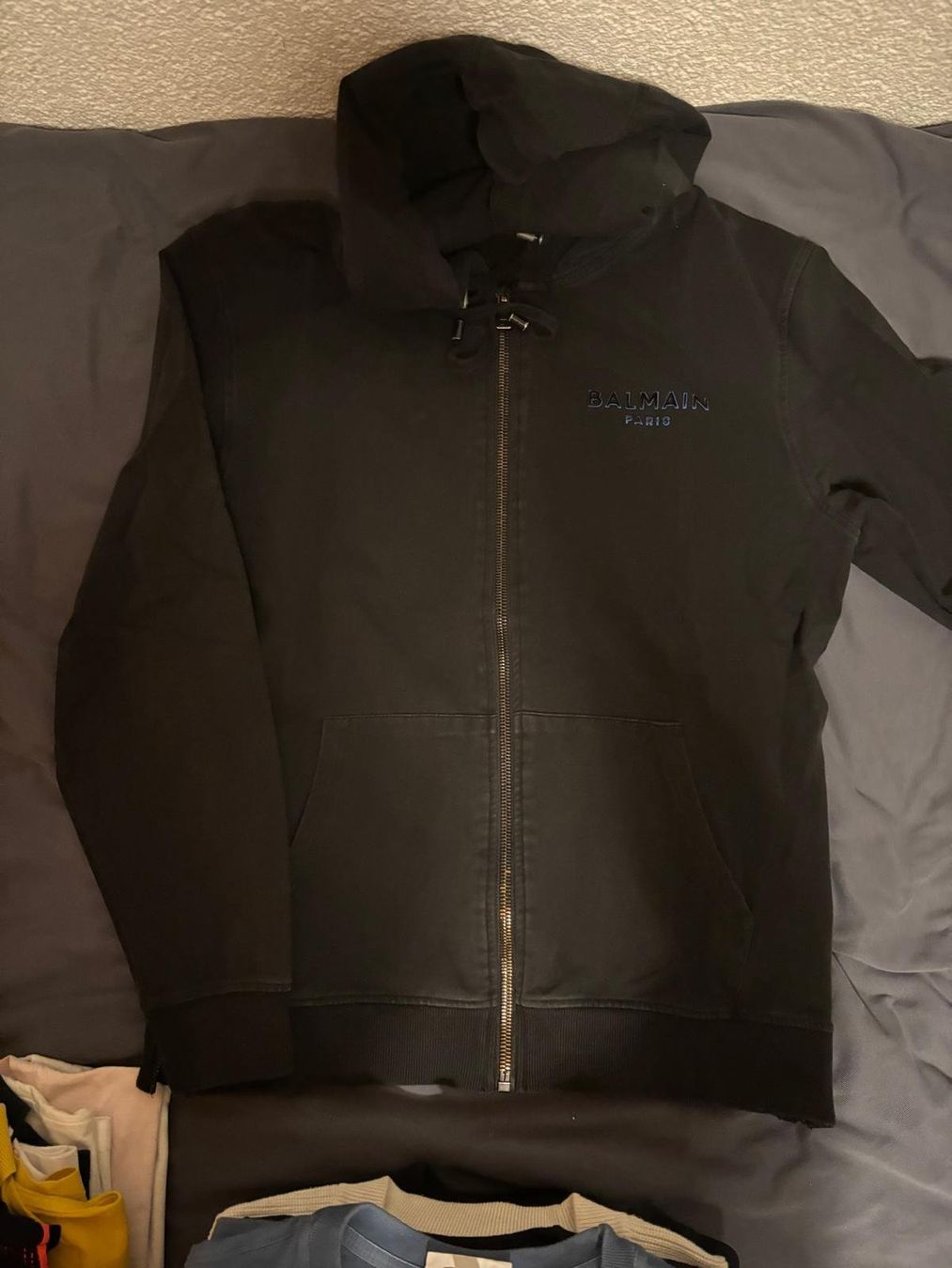 Maglioni & Felpe: Balmain Pullover – Usato da Stettlen venduto da jas_m8ld 1