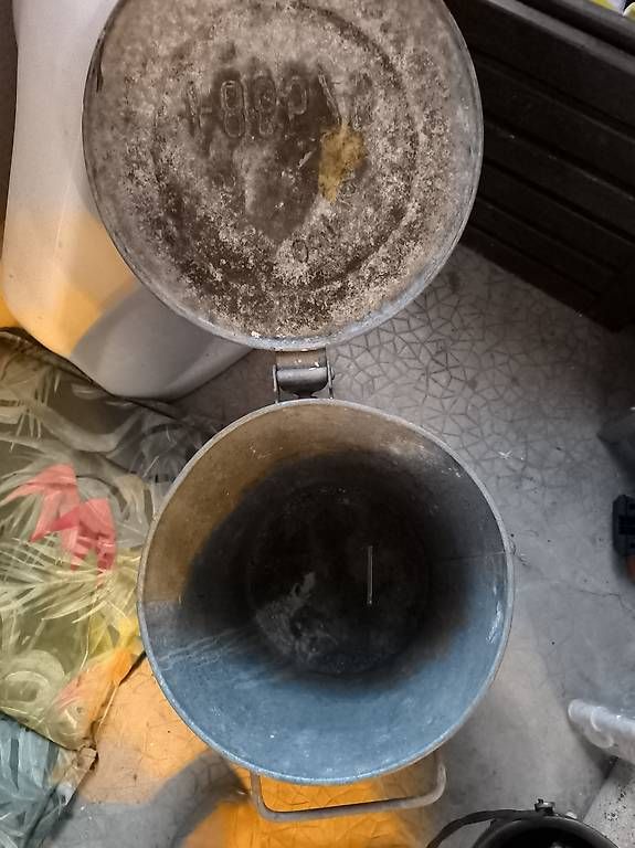 Abfalleimer: Poubelle en acier très solide – Gebraucht aus Ecublens VD von mor_lqc5 2