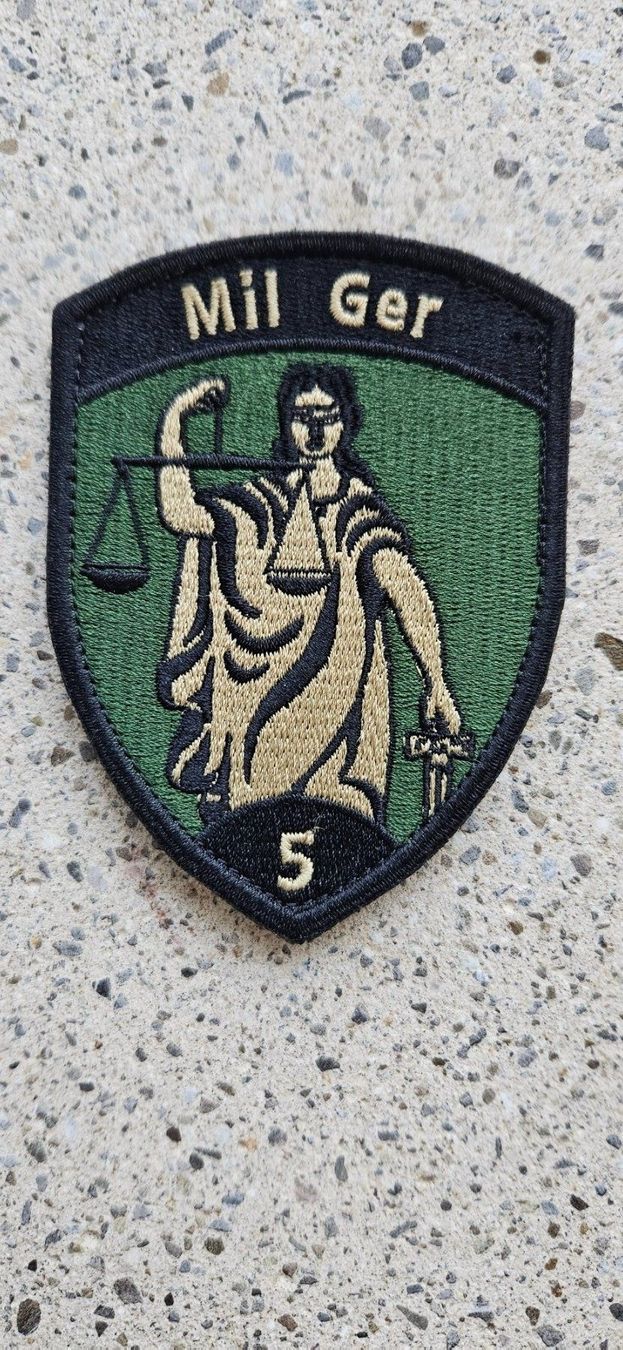 Schweizer Armee Placchette & Badge: *** Badge Gericht mit klett *** – Nuovo e nell'imballaggio originale da Riedholz venduto da fr_sIruP