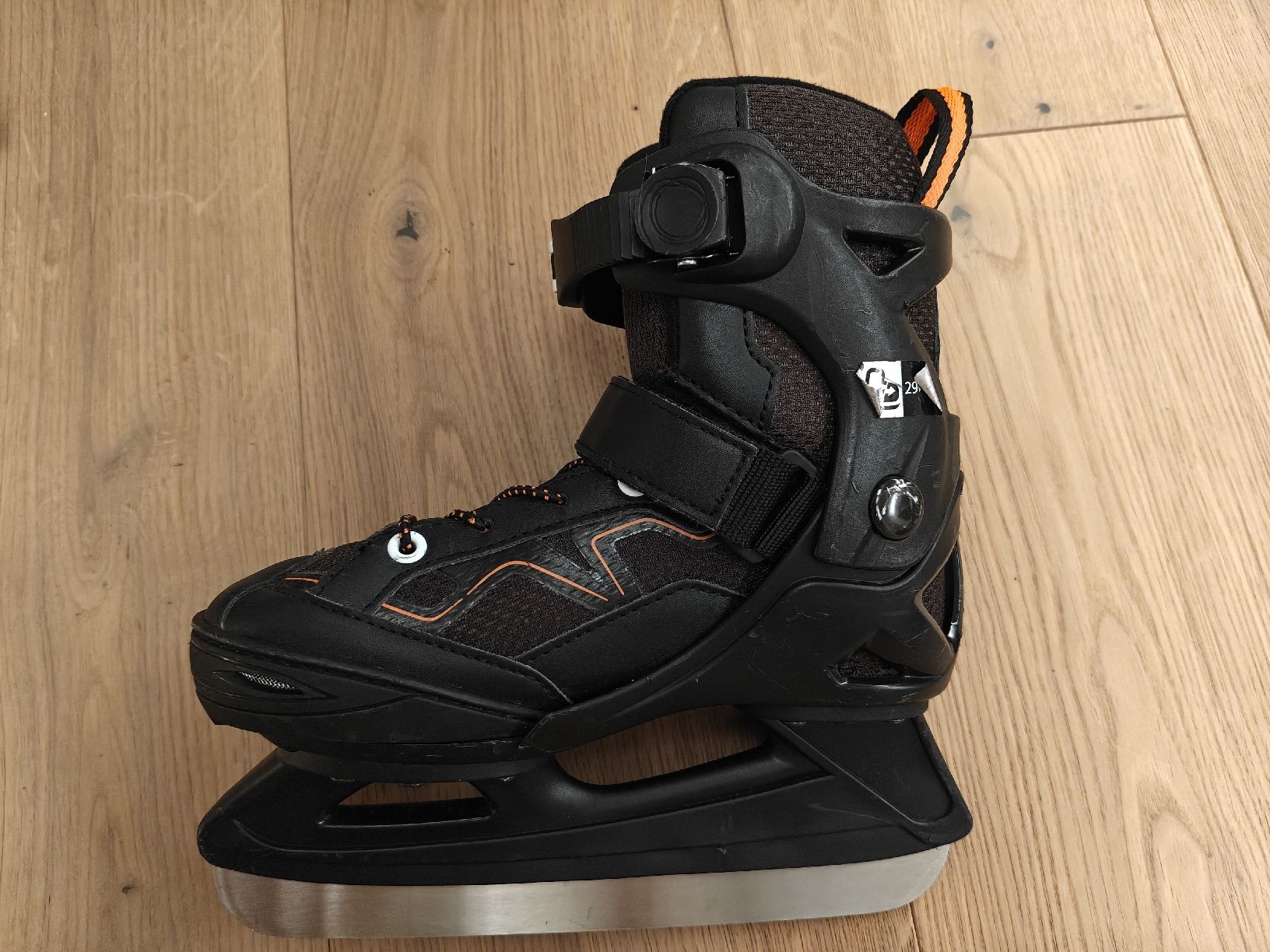 Pattini da ghiaccio: Patins enfant 29 - 32 – Usato da Chamoson venduto da Yuriyaa 1