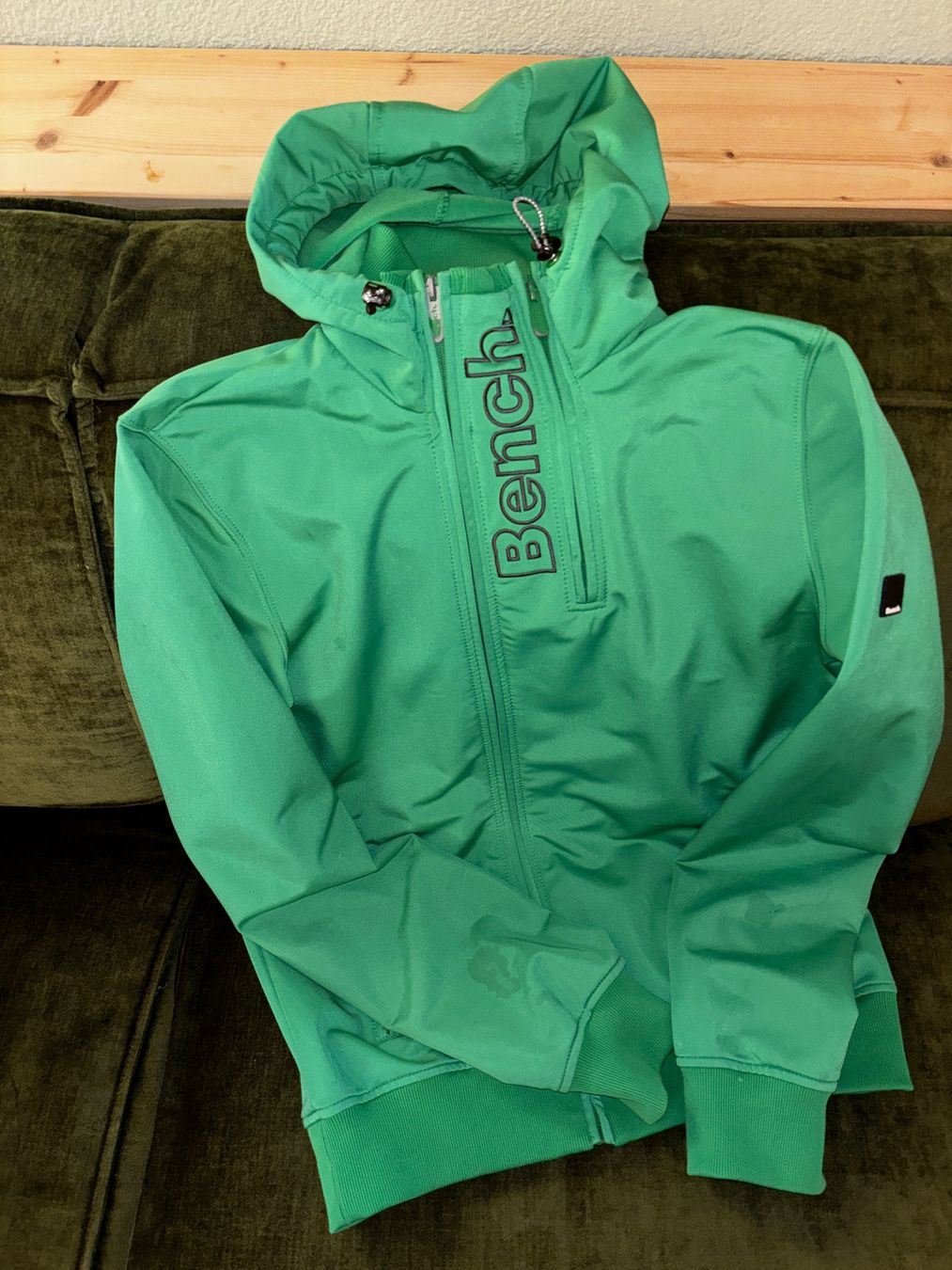 Bench Jacken: Bench Übergangsjacke, Grün, - Grösse M – Gebraucht aus Herrliberg von Tcardo 1