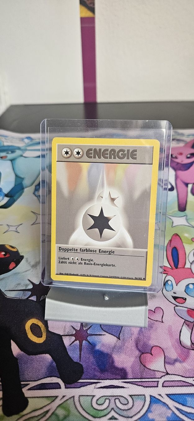 Pokémon Sammelbilder & Trading cards: Doppelte farblose Energie 96/102 – Gebraucht aus Belp von Ginus85