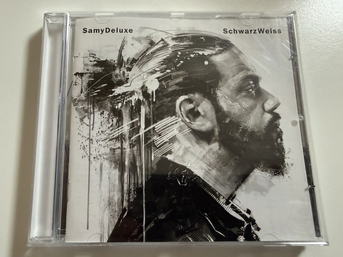 CDs: CD Samy Deluxe SchwarzWeiss – D'occasion à Oberried Brienz par Chyara