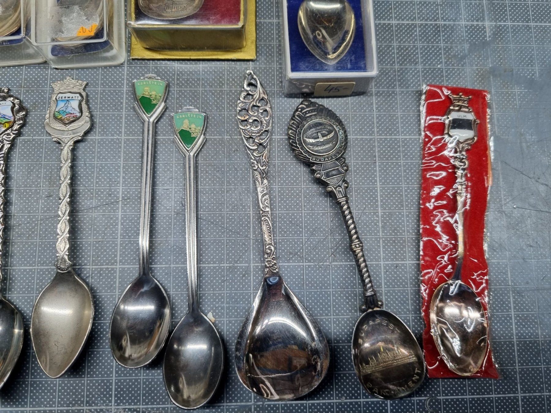 Cucchiai: Löffeli Mocca Löffeli Länder antik 26 Souvenir – Nuovo e nell'imballaggio originale da Oberentfelden venduto da Creapoint 3