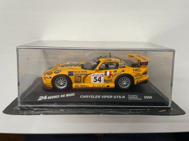 Chrysler Voitures modèles: Chrysler Viper GTS_R – Neuf avec emballage d'origine à Ursy par DK8