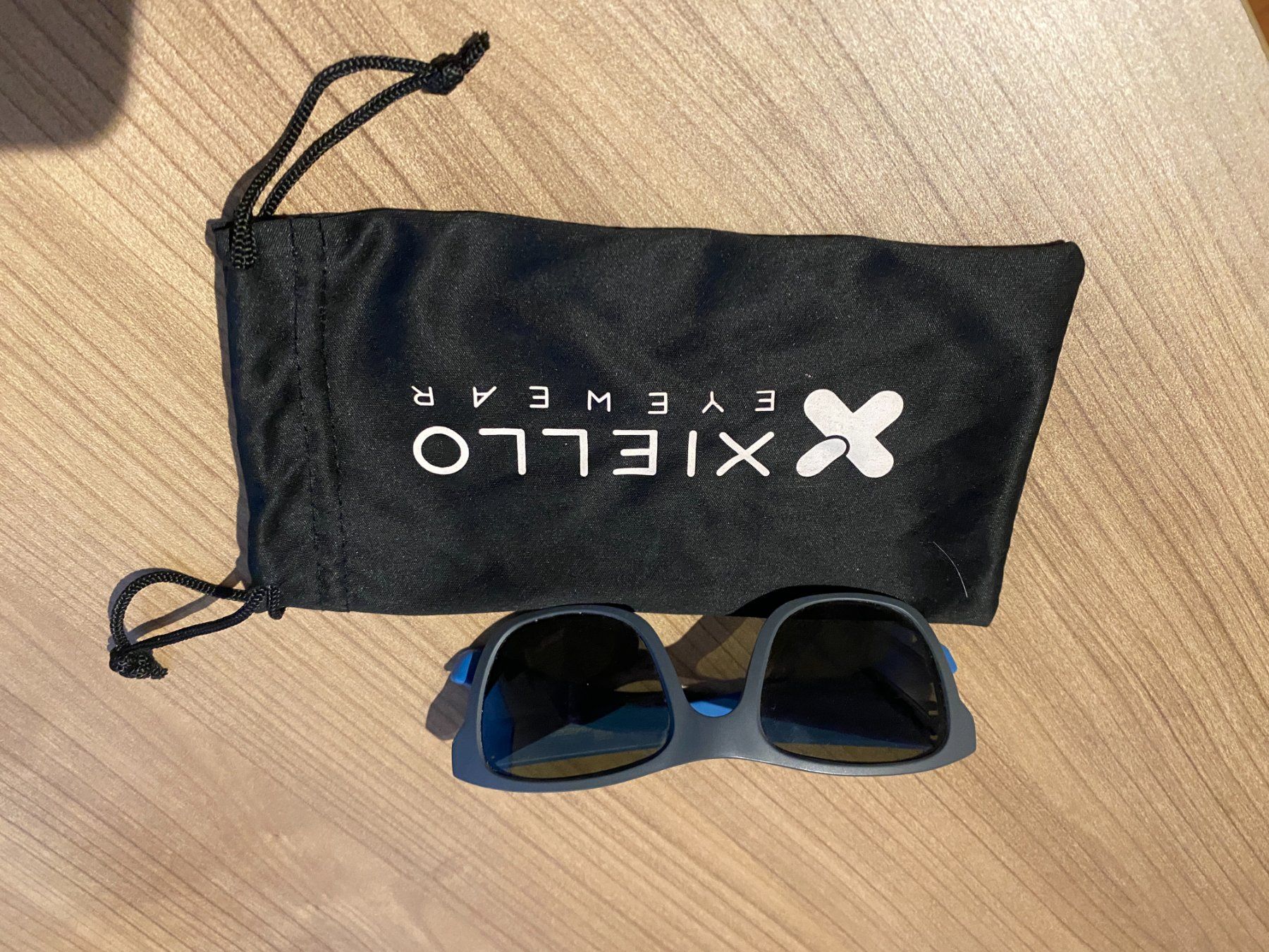 Julbo Occhiali & Lenti: Julbo Kinder Sonnenbrille – Usato da Hergiswil LU venduto da Kubb76