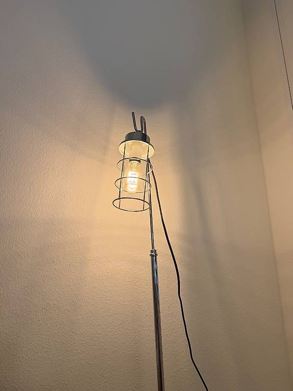 Lampade: Lampe de salon, sur pied – Usato da Nyon venduto da chr_c2yr 4