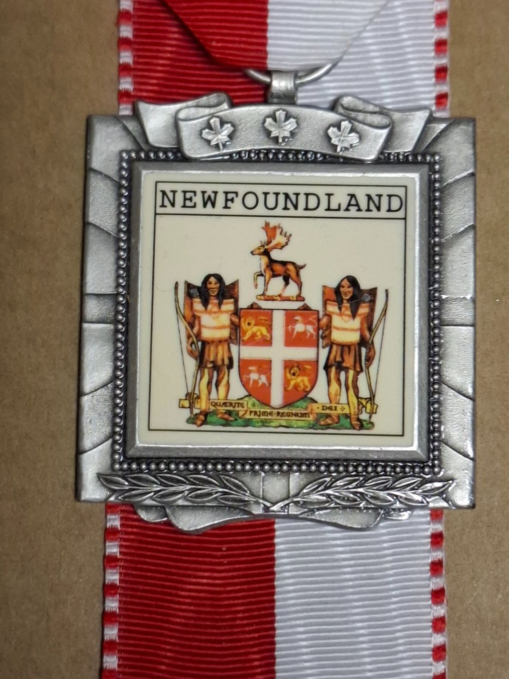 Medaglie: Calgary New Foundland 2003 (D504) – Usato da Schwanden GL venduto da Suvorov