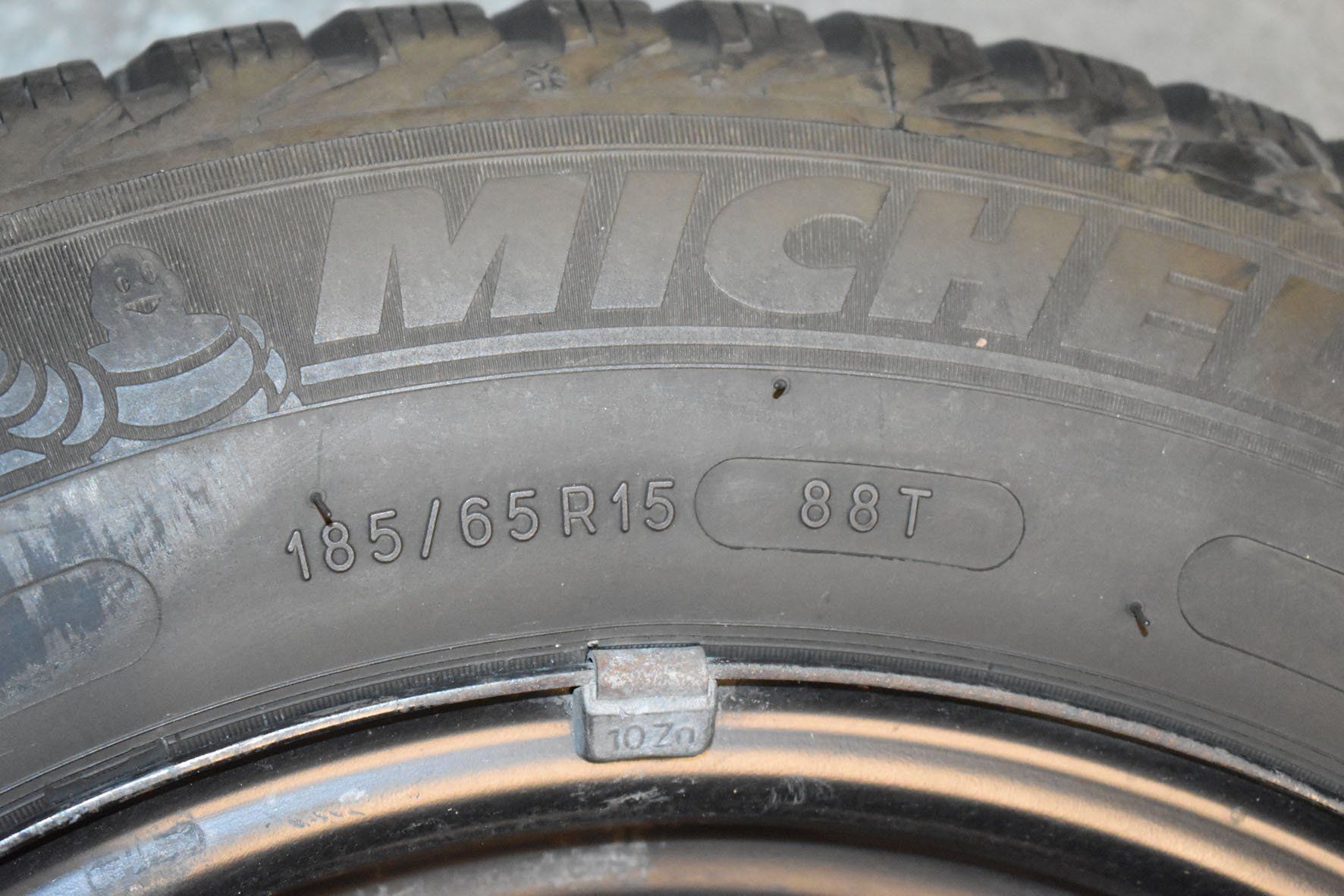 Michelin Pneus & Kompletträder: Roues neige pour Toxota Celica – Gebraucht aus Petit-Lancy von Pimose 3