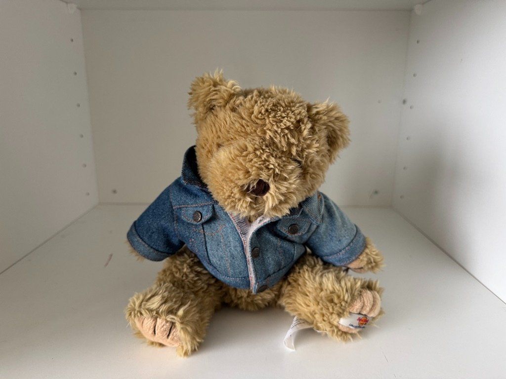 Giocattoli: 13 Hard Rock Café Collectible Bear - Diverse Städte – Usato da Zürich venduto da Phillan 9