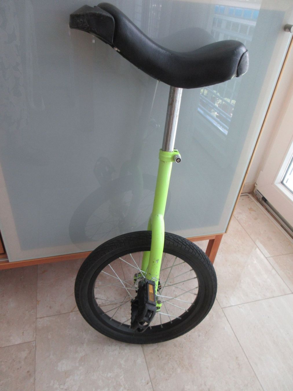 Vélos: Grünes Einrad XXTreme 16" – D'occasion à Binningen par tempipassati 1