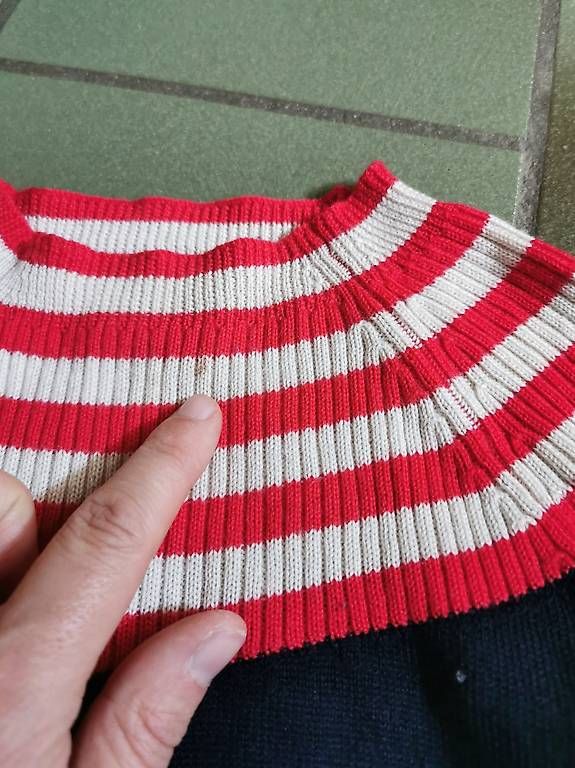 Pullover & Sweatshirts: Schurwolle Pulli Gr 90 2-3j FUB – Gebraucht aus Riehen von LaurJer 2