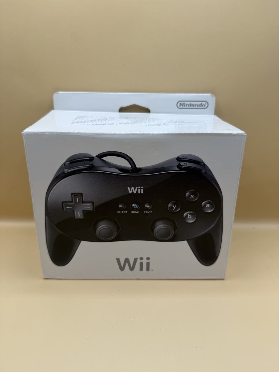Nintendo Controller: Manette Wii Pro noire – Usato da Genève venduto da sho_67qj