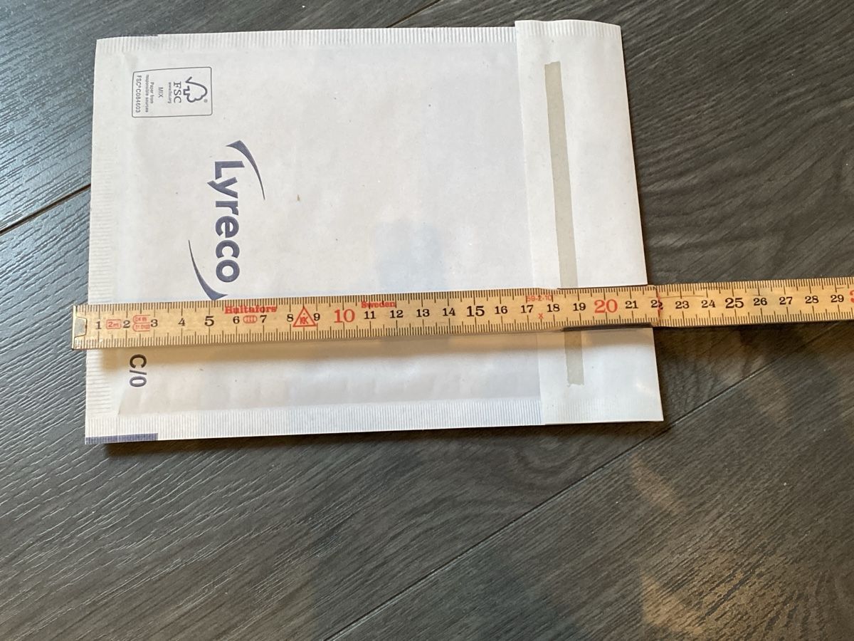 Buste & buste per spedizione: 96 Luftpolsterversandtaschen Couverts  – Nuovo (secondo la descrizione) da Hägglingen venduto da Karin0802 5