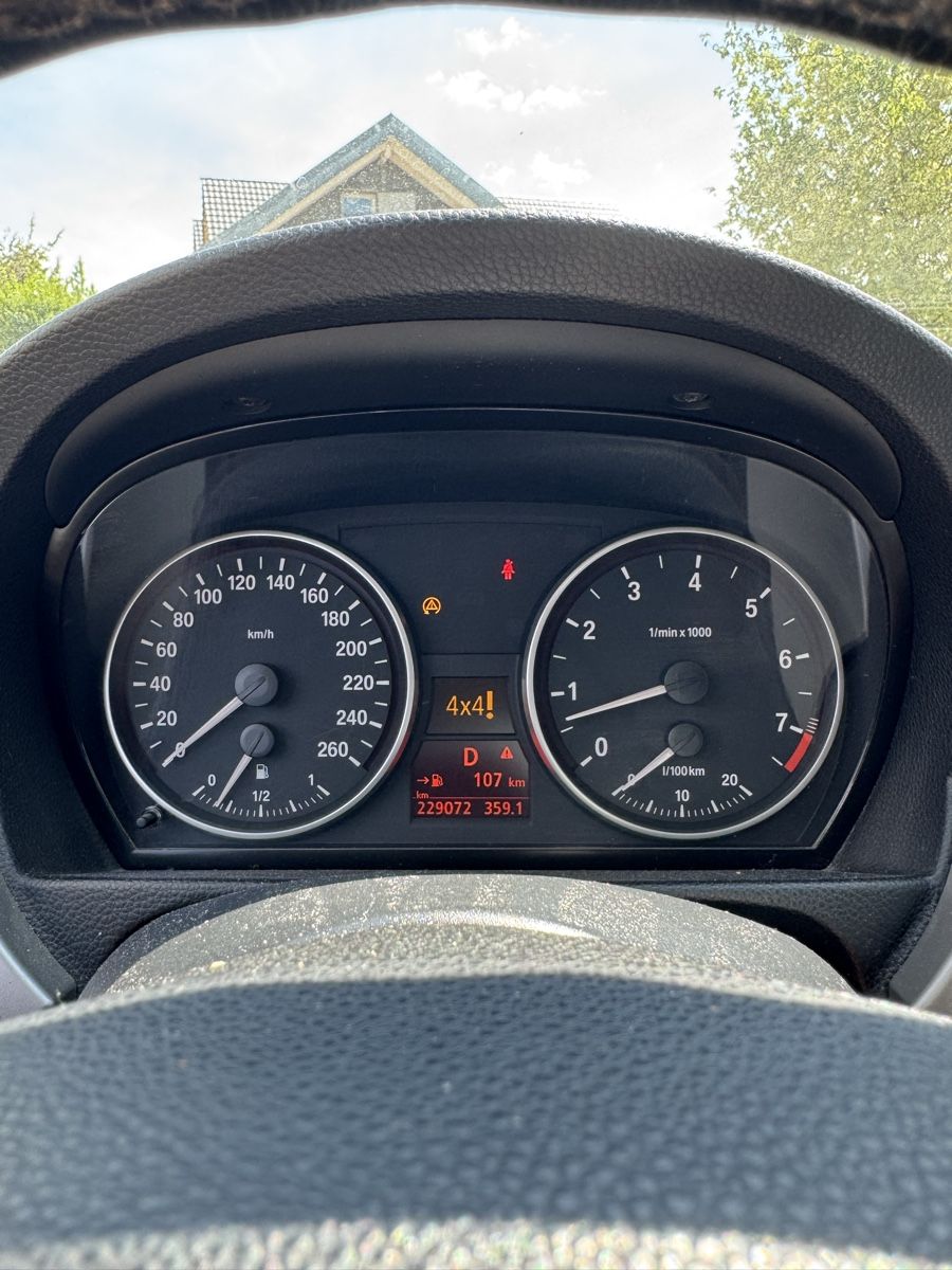BMW Autos: BMW 325xi Automat MFK – Gebraucht aus Meisterschwanden von bmw1237 6