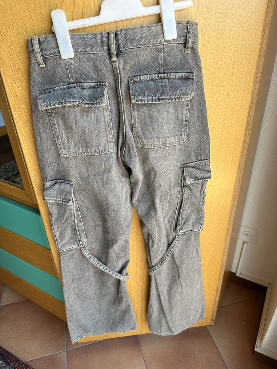 Zara Jeans: Jeans Cargo - Zara – Nuovo (secondo la descrizione) da Morbio Superiore venduto da mic_8qcl 1