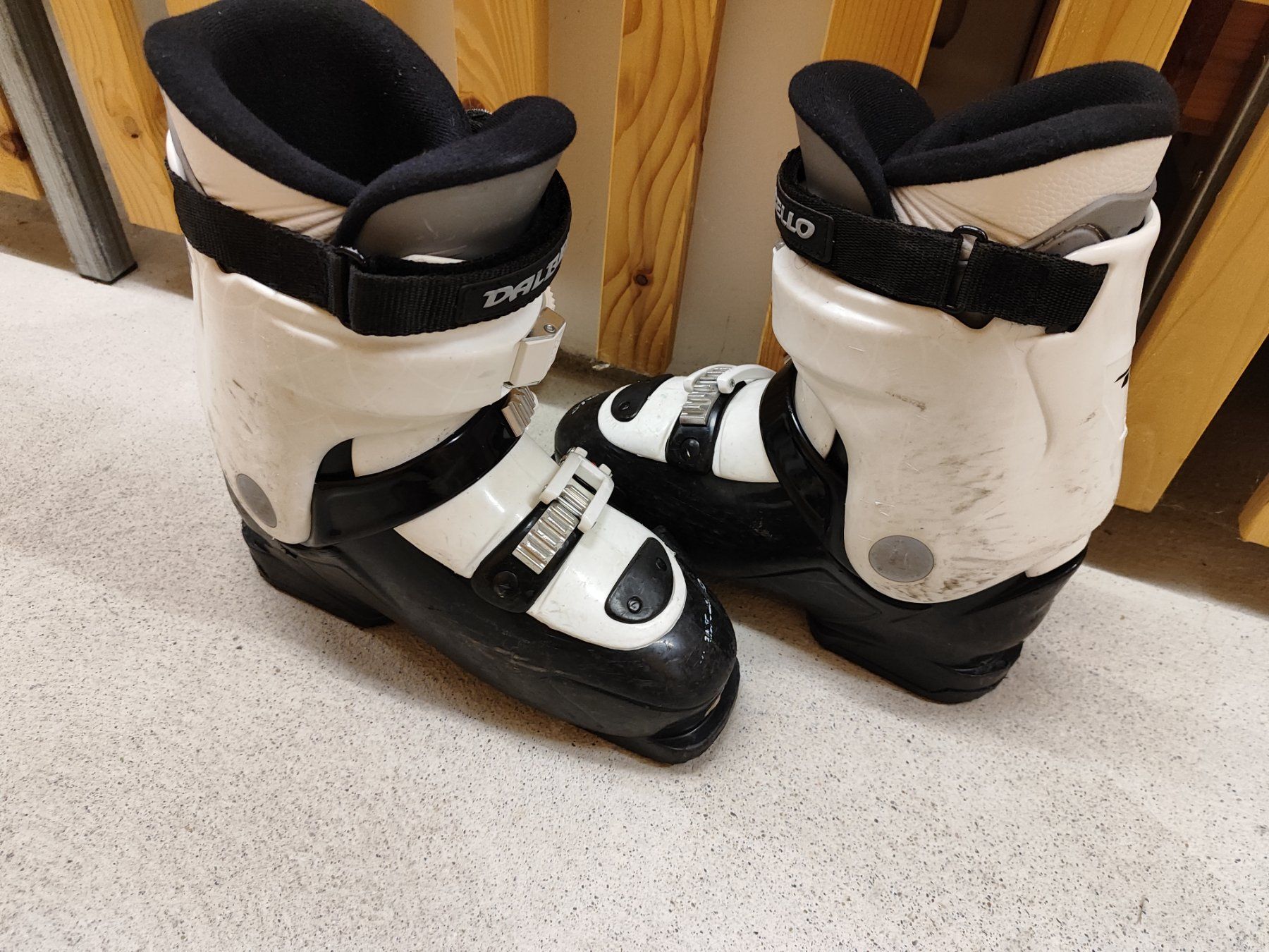 Scarpe per ragazzi: Dalbello CX Skischuhe, 287 mm – Usato da Merenschwand venduto da palyaa 3