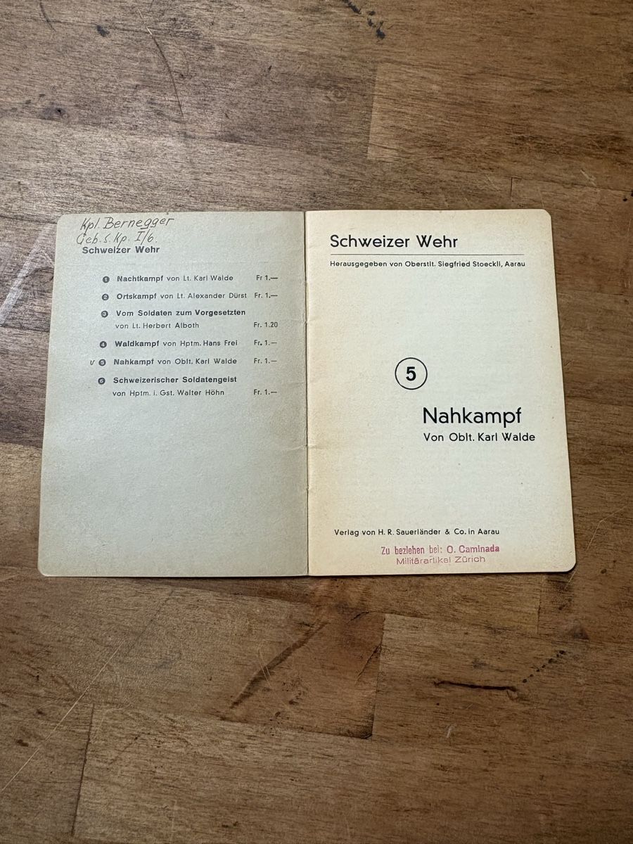 Libri: Schweizer Wehr Nahkampf Nr.5 – Usato da Arni AG venduto da Erfolgreich 1