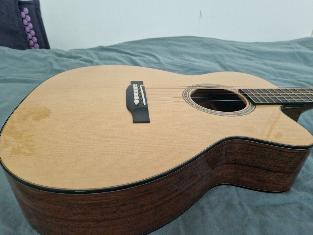 Musikinstrumente: 2015 Circa OM Cutaway Madagaskar/Adirondack – Gebraucht aus Würenlingen von brianlcox 7
