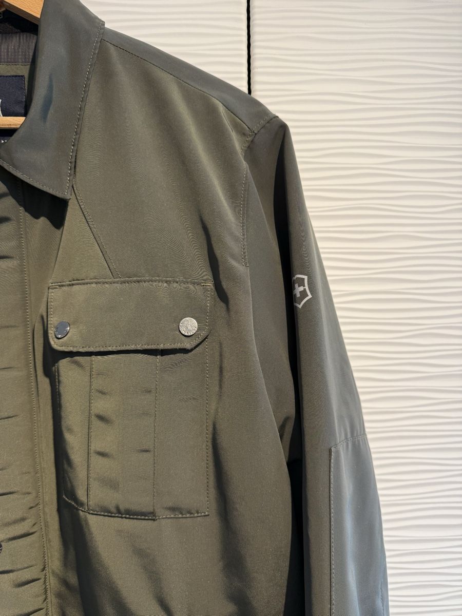 Vestes: Victorinox Jacket with Fleece Lining – size M – Neuf (Voir description) à Wädenswil par alekons 2