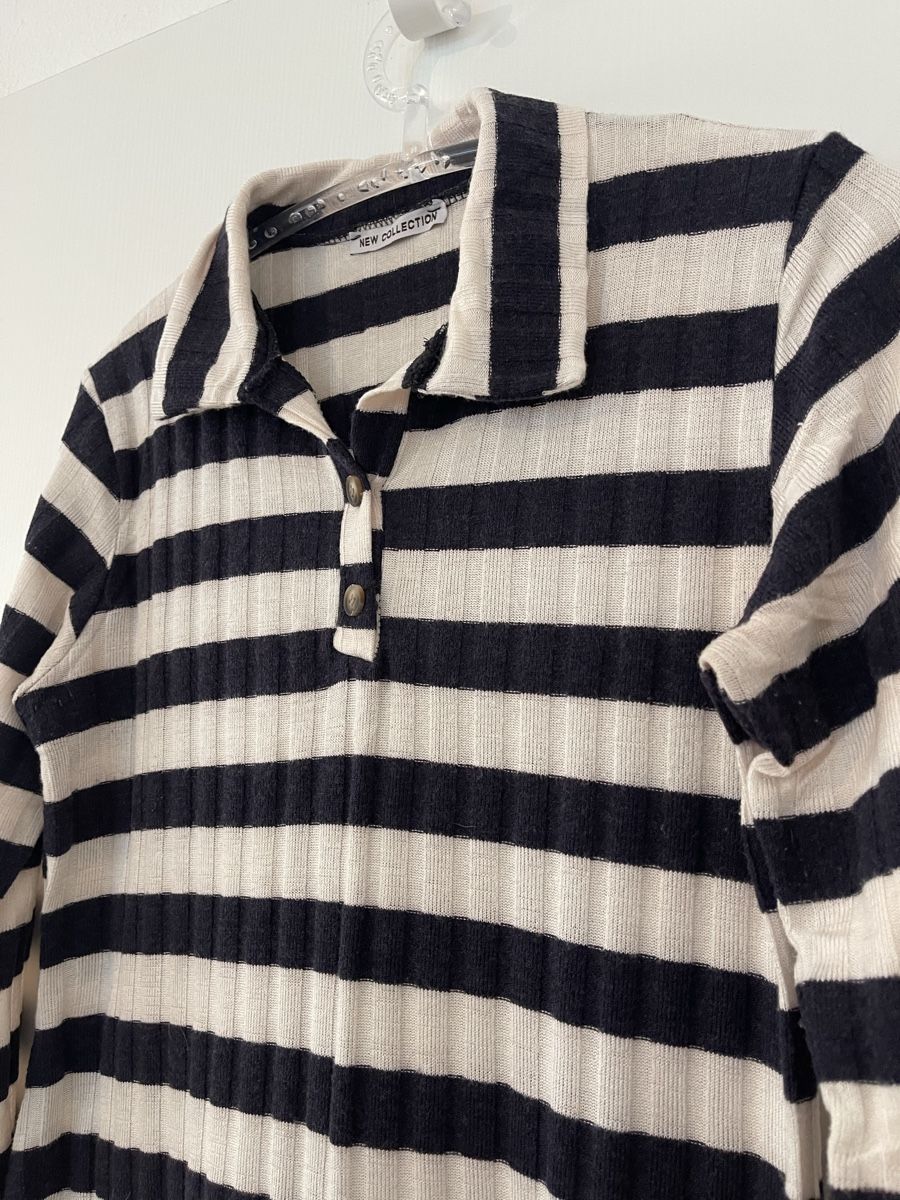 Vestiti: Stylisches Langarmshirt mit Streifen – Nuovo (secondo la descrizione) da Wetzikon ZH venduto da man_7mn7 2