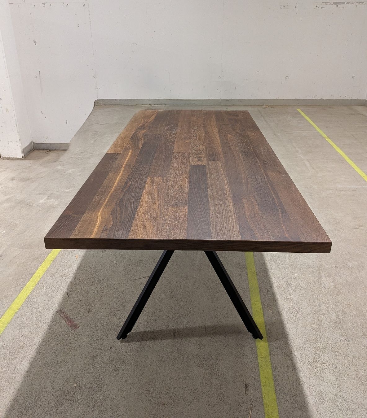 Tavoli: Table neuve – Nuovo e nell'imballaggio originale da Concise venduto da MikeThev 1