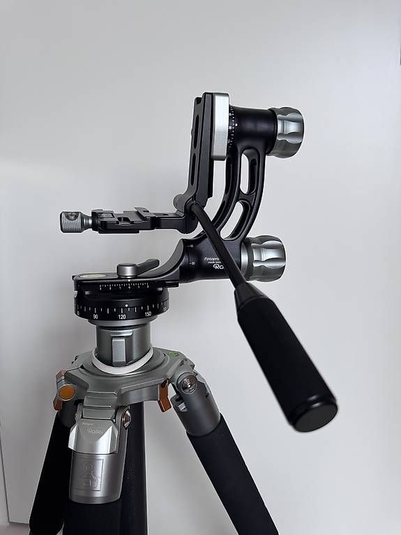 Treppiedi & Teste: Fotopro Gimbal – Usato da Hagendorn venduto da Henzen