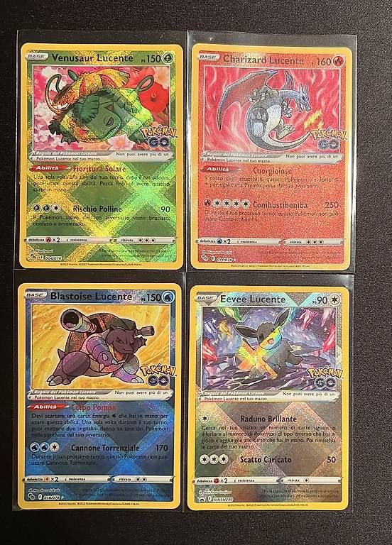 Pokémon Sammelbilder & Trading cards: Lotto Pokémon Venusaur, Charizard, Blastoise e Eevee lucenti – Gebraucht aus Novazzano von sam_l5yk