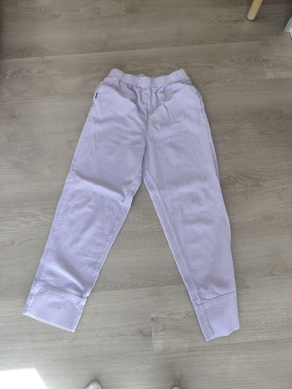 Pantaloni: pantalon velours  – Usato da Vétroz venduto da Kamy1